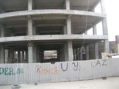 ZİYA MƏMMƏDOV SUMQAYITI UNUDUB ZİYA MƏMMƏDOV SUMQAYITI UNUDUB