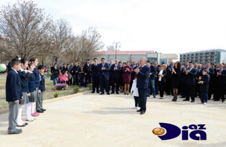 VASİF TALIBOV AİLƏSİ İLƏ BİRGƏ BAYRAMI QEYD EDİB VASİF TALIBOV AİLƏSİ İLƏ BİRGƏ BAYRAMI QEYD EDİB