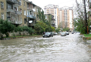 AZƏRBAYCAN PAYTAXTI SELƏ TƏSLİM OLDU AZƏRBAYCAN PAYTAXTI SELƏ TƏSLİM OLDU