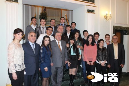 ABBAS ABBASOV HANSI PLAN ÜÇÜN «SOYUNASI OLDU»? ABBAS ABBASOV HANSI PLAN ÜÇÜN «SOYUNASI OLDU»?