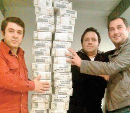 TÜRKİYƏDƏ BAŞ VERƏN HƏBSLƏRİN ŞOK AZƏRBAYCAN İZİ TÜRKİYƏDƏ BAŞ VERƏN HƏBSLƏRİN ŞOK AZƏRBAYCAN İZİ