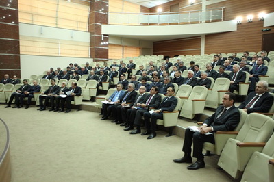 Səlim Müslümovun adamı deputatlardan daha ağıllı imiş? Səlim Müslümovun adamı deputatlardan daha ağıllı imiş?