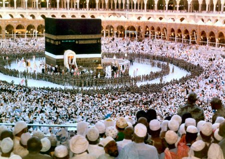 İslam Aləmi Liqasının baş katibi Allahşükür Paşazadəni hədələyib? - Şeyxin «Həcc biznesi» təhlükədə İslam Aləmi Liqasının baş katibi Allahşükür Paşazadəni hədələyib? - Şeyxin «Həcc biznesi» təhlükədə