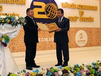 Nurçuların «cavab atəşi» açıldı - Fətullah Gülən tərəfdarları məmurlarımızı rəsmən hədələdilər Nurçuların «cavab atəşi» açıldı - Fətullah Gülən tərəfdarları məmurlarımızı rəsmən hədələdilər