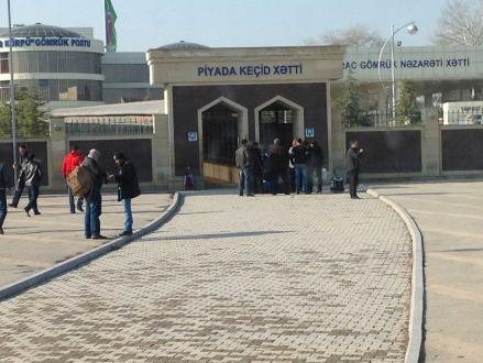 Aydın Əliyevin “Dəli Domrul körpüsü”nə bənzər ən gəlirli məntəqəsi – Vətəndaşların dərdini dinləyən yoxdur Aydın Əliyevin “Dəli Domrul körpüsü”nə bənzər ən gəlirli məntəqəsi – Vətəndaşların dərdini dinləyən yoxdur