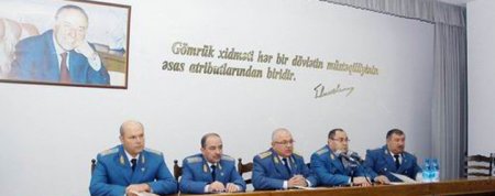 Aydın Əliyev bir açıqlamasının güdazına gedə bilər – Dövlət Gömrük Komitəsinin ləğvi gündəmdə Aydın Əliyev bir açıqlamasının güdazına gedə bilər – Dövlət Gömrük Komitəsinin ləğvi gündəmdə