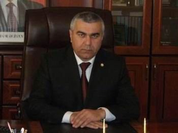 Bu rayonda vaxtı durduran məmur özbaşınalığı insanları da geri salıb... Bu rayonda vaxtı durduran məmur özbaşınalığı insanları da geri salıb...
