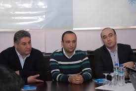 Azad Rəhimov Ceyhun Osmanlı ilə dondurma biznesindəki ortaqlığına son qoyur Azad Rəhimov Ceyhun Osmanlı ilə dondurma biznesindəki ortaqlığına son qoyur