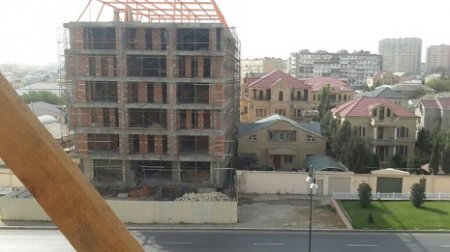 Hacıbala Abutalıbovun işçisi dövlətin qanunlarını necə pozur? Hacıbala Abutalıbovun işçisi dövlətin qanunlarını necə pozur?