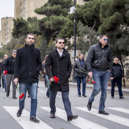 “NIKOIL | Bank-ın kollektivi Ümummilli Lider Heydər Əliyevin xatirəsini yad etdi” “NIKOIL | Bank-ın kollektivi Ümummilli Lider Heydər Əliyevin xatirəsini yad etdi”