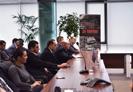 "NikoilBank" işçiləri şəhidlərimizi yad etdi "NikoilBank" işçiləri şəhidlərimizi yad etdi
