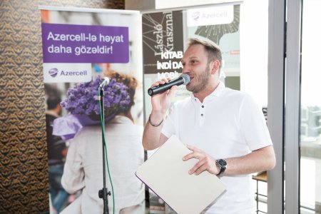 “Gənclər kitab oxuyur" layihəsinin təqdimatı keçirildi “Gənclər kitab oxuyur" layihəsinin təqdimatı keçirildi