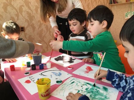 “Nar”-dan autizmli uşaqlara dəstək aksiyası “Nar”-dan autizmli uşaqlara dəstək aksiyası