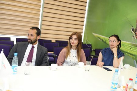 İsrailin Azərbaycandakı səfiri Azercell şirkətinin Barama Innovasiya və Sahibkarlıq Mərkəzini ziyarət etdi İsrailin Azərbaycandakı səfiri Azercell şirkətinin Barama Innovasiya və Sahibkarlıq Mərkəzini ziyarət etdi