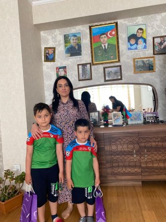 Azercell 1 iyun Uşaqların Beynəlxalq Müdafiəsi günü münasibətilə şəhid övladları üçün sosial layihə keçirib Azercell 1 iyun Uşaqların Beynəlxalq Müdafiəsi günü münasibətilə şəhid övladları üçün sosial layihə keçirib