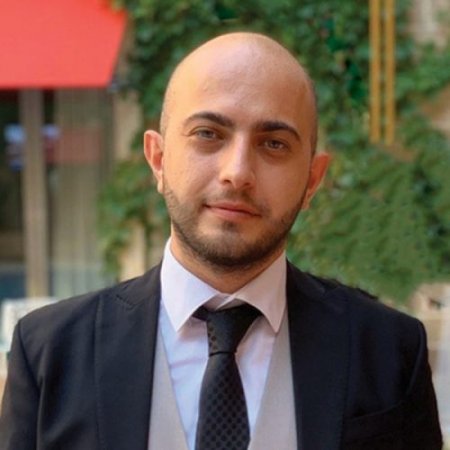 Fərhad Əhmədovun qardaşı oğlu “Aznarı” darmadağın edir Fərhad Əhmədovun qardaşı oğlu “Aznarı” darmadağın edir