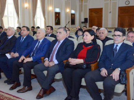 ƏDALƏTLİ UNEC-də şübhəli olaylar... ƏDALƏTLİ UNEC-də şübhəli olaylar...