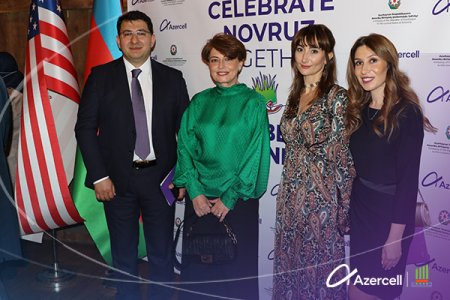 Azercell Novruz bayramında gənc musiqiçi Xan Bəylinin konsertini təşkil etdi Azercell Novruz bayramında gənc musiqiçi Xan Bəylinin konsertini təşkil etdi