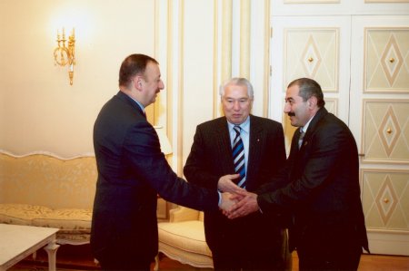 Fuad Muradovdan Prezidentə ŞİKAYƏT OLUNDU Fuad Muradovdan Prezidentə ŞİKAYƏT OLUNDU