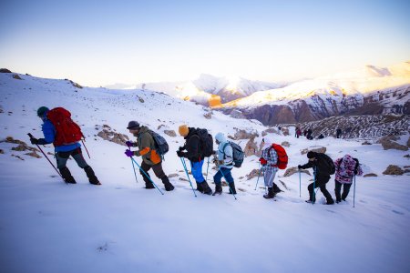 “AzerGold” Heydər Əliyevin yubileyi münasibətilə alpiniada təşkil edib “AzerGold” Heydər Əliyevin yubileyi münasibətilə alpiniada təşkil edib