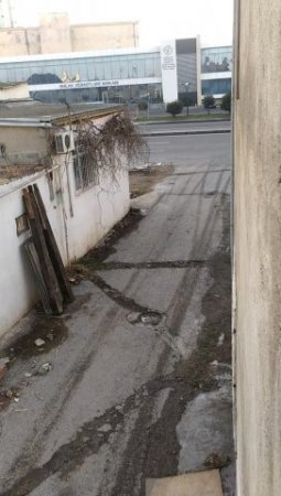 Məhbus şair Sərvər Məsumun evini yıxırlar Məhbus şair Sərvər Məsumun evini yıxırlar