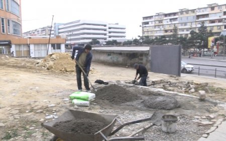 Bədəl Bədəlov Nizami rayonunda MEYDAN SULAYIR... Bədəl Bədəlov Nizami rayonunda MEYDAN SULAYIR...