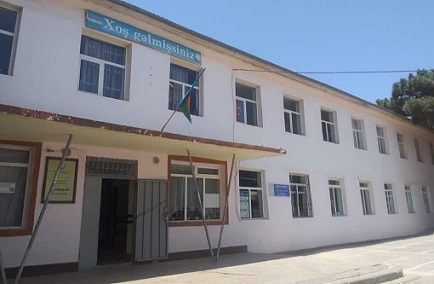 Abşeron təhsili ilə nazirlik də bacarmır? Abşeron təhsili ilə nazirlik də bacarmır?