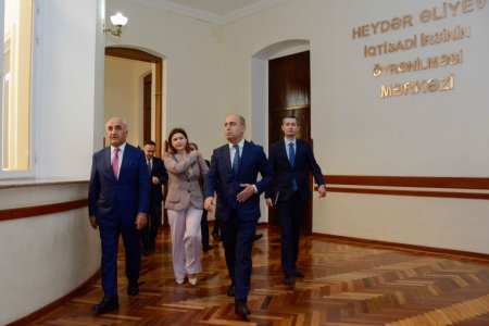 Əmrullayevlə Muradov arasında GƏRGİNLİK... Əmrullayevlə Muradov arasında GƏRGİNLİK...
