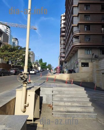 Elşad müəllimin ƏL İŞİ: SƏKİSİZ KÜÇƏ... Elşad müəllimin ƏL İŞİ: SƏKİSİZ KÜÇƏ...