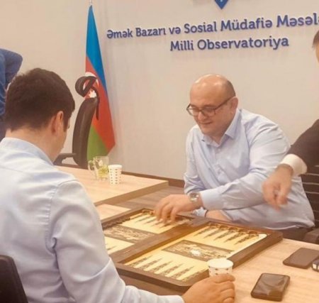 Dövlət buralara niyə pul ayırır ki?.. Dövlət buralara niyə pul ayırır ki?..