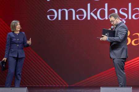 "Veysəloğlu"nun "İllik Dəyərləndirmə və Gələcəyə Baxış" adlı motivasiya tədbirində şirkətin uğurları və yeni istiqamətlər müzakirə olundu "Veysəloğlu"nun "İllik Dəyərləndirmə və Gələcəyə Baxış" adlı motivasiya tədbirində şirkətin uğurları və yeni istiqamətlər müzakirə olundu